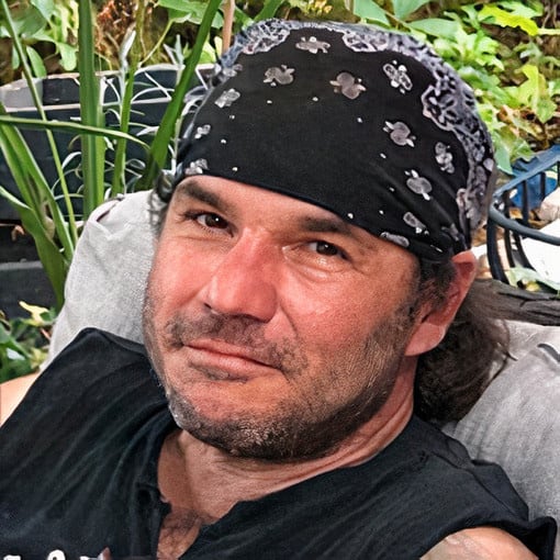 Leonardo DiMatteo at AERCS Therapy. Leonardo DiMatteo at AERCS Therapy.